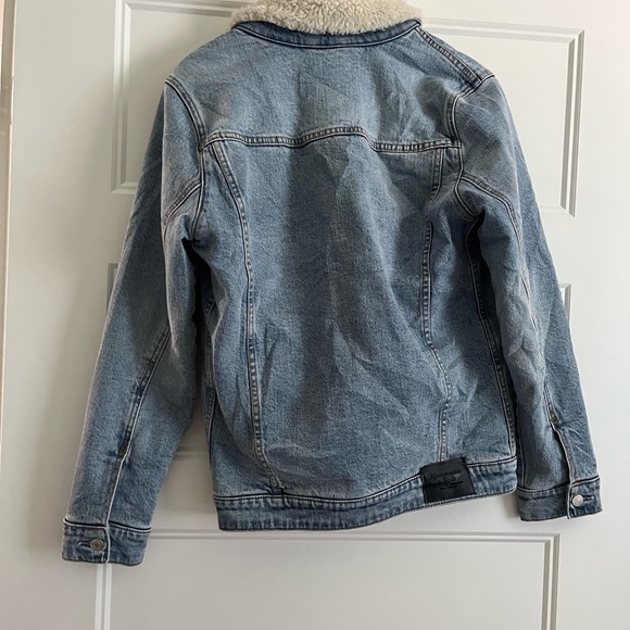 Vintage Y2K fleece lined Ambercrombie and Fitch Jean Jacket - Picture 5 of 10